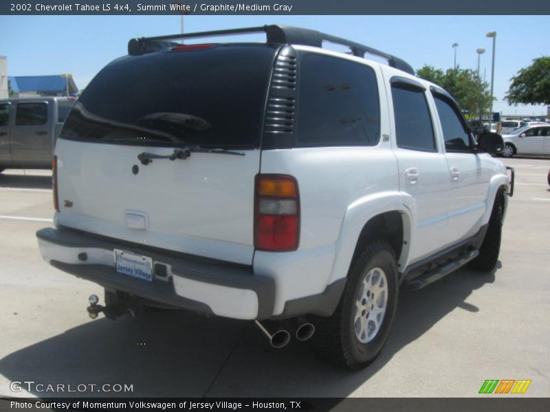 Summit White / Graphite/Medium Gray 2002 Chevrolet Tahoe LS 4x4