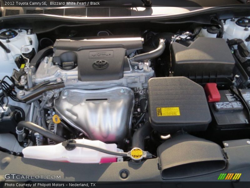 Blizzard White Pearl / Black 2012 Toyota Camry SE