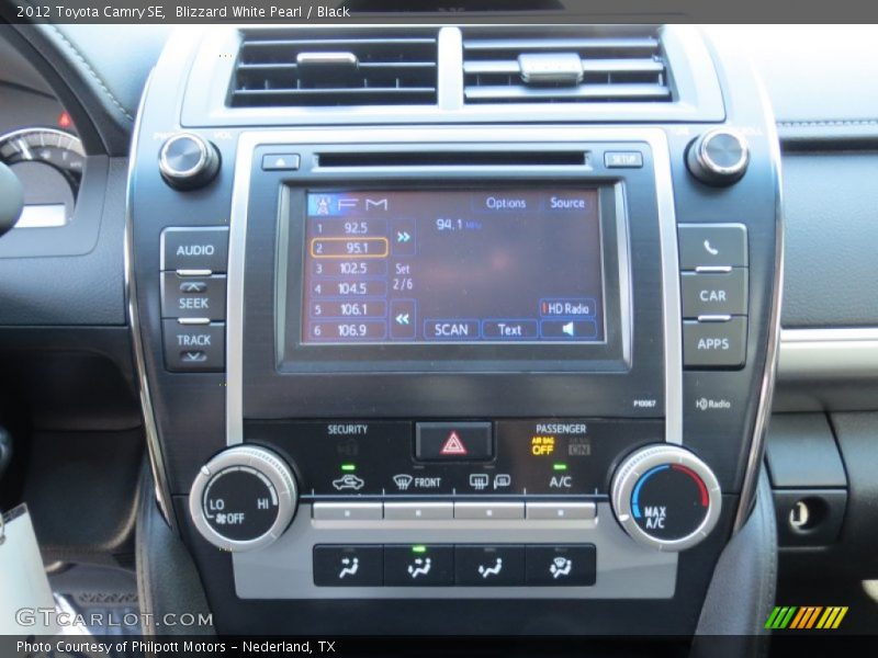 Blizzard White Pearl / Black 2012 Toyota Camry SE