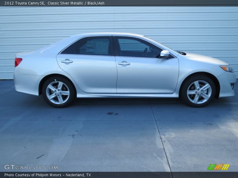 Classic Silver Metallic / Black/Ash 2012 Toyota Camry SE