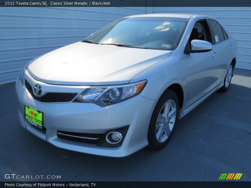 Classic Silver Metallic / Black/Ash 2012 Toyota Camry SE
