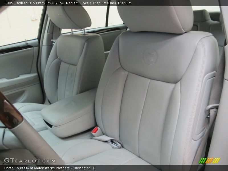Radiant Silver / Titanium/Dark Titanium 2009 Cadillac DTS Premium Luxury
