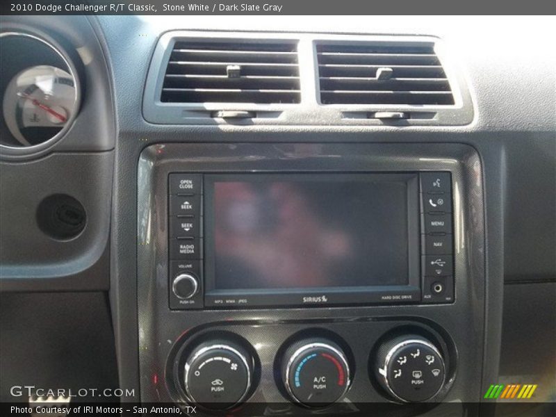 Stone White / Dark Slate Gray 2010 Dodge Challenger R/T Classic