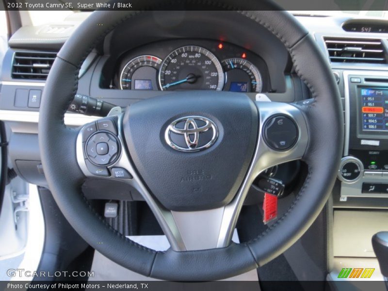 Super White / Black 2012 Toyota Camry SE