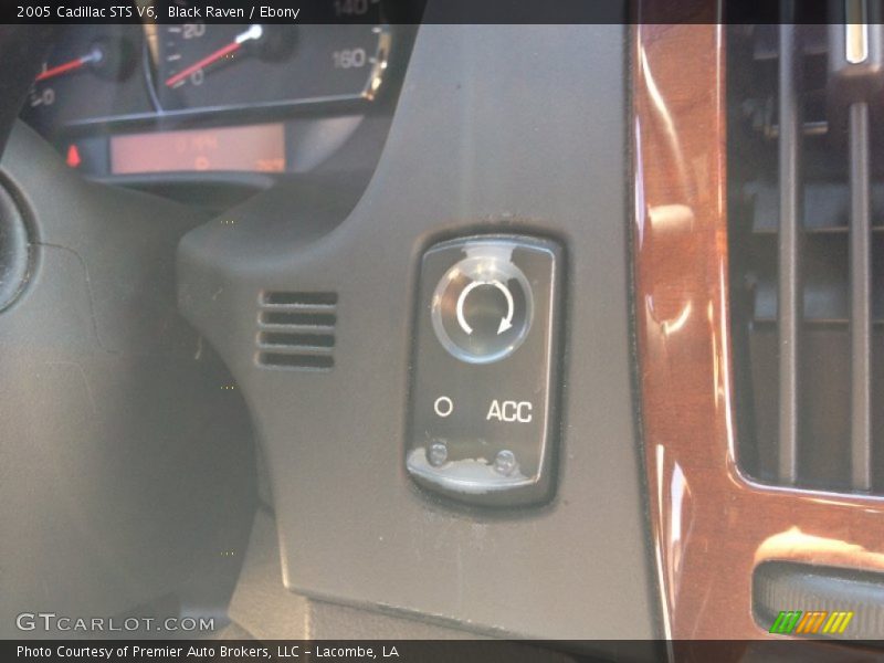 Black Raven / Ebony 2005 Cadillac STS V6