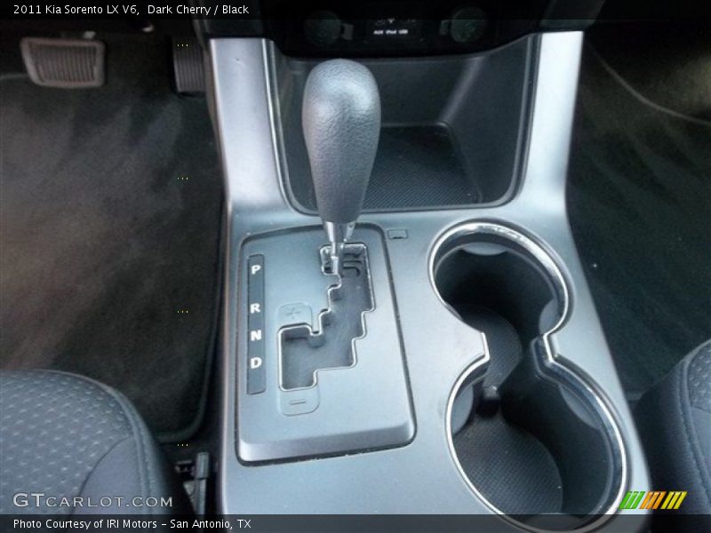 Dark Cherry / Black 2011 Kia Sorento LX V6