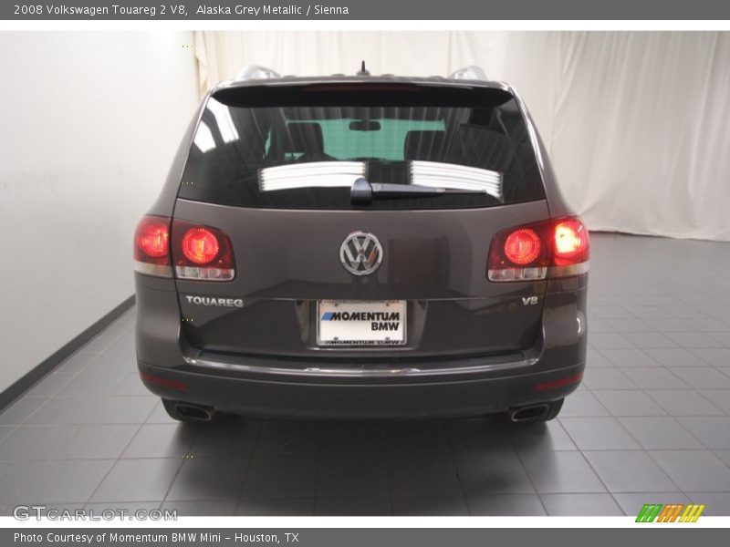 Alaska Grey Metallic / Sienna 2008 Volkswagen Touareg 2 V8