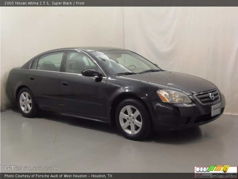 Super Black / Frost 2003 Nissan Altima 2.5 S
