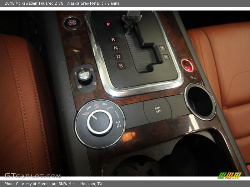 Alaska Grey Metallic / Sienna 2008 Volkswagen Touareg 2 V8