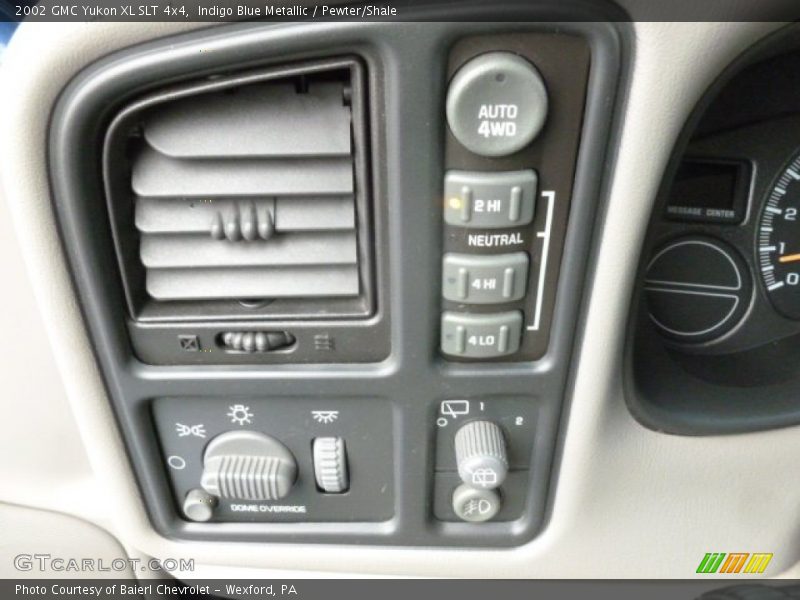 Indigo Blue Metallic / Pewter/Shale 2002 GMC Yukon XL SLT 4x4