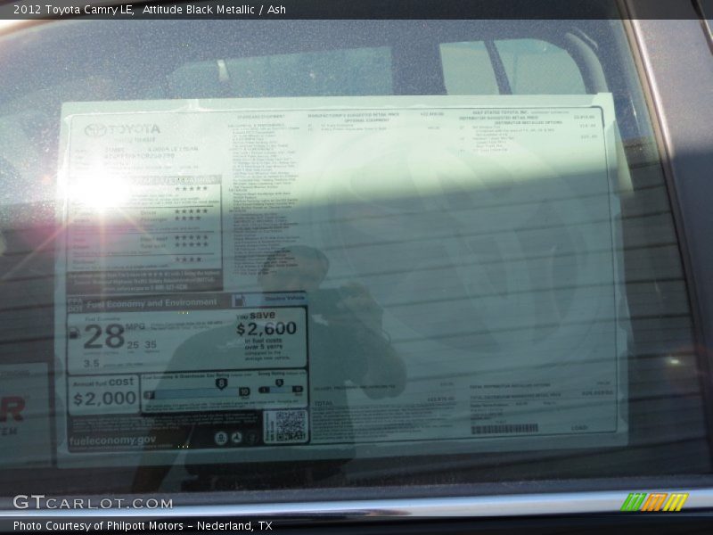 Attitude Black Metallic / Ash 2012 Toyota Camry LE