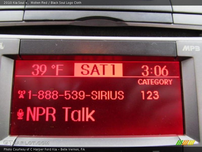 Molten Red / Black Soul Logo Cloth 2010 Kia Soul +