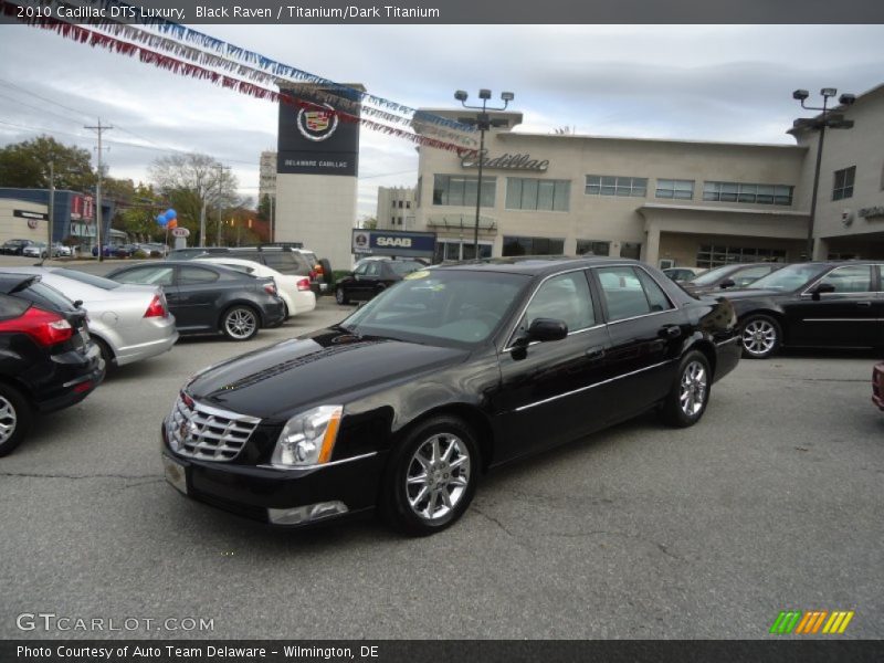 Black Raven / Titanium/Dark Titanium 2010 Cadillac DTS Luxury