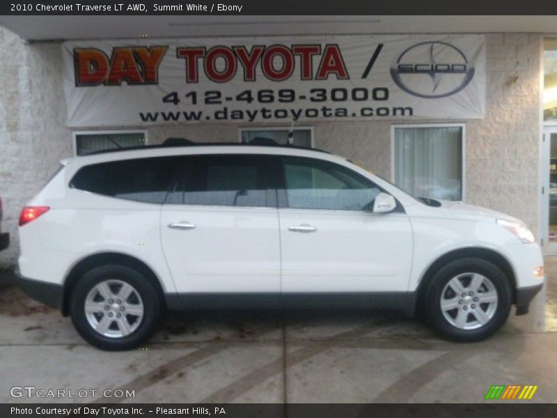 Summit White / Ebony 2010 Chevrolet Traverse LT AWD