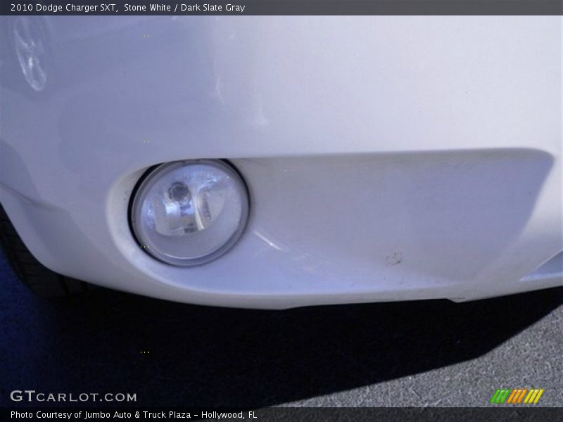 Stone White / Dark Slate Gray 2010 Dodge Charger SXT