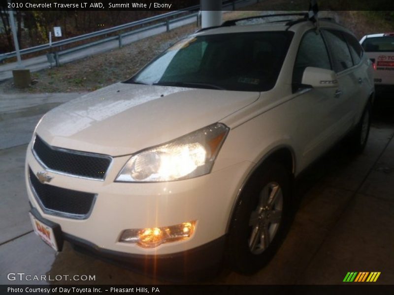 Summit White / Ebony 2010 Chevrolet Traverse LT AWD