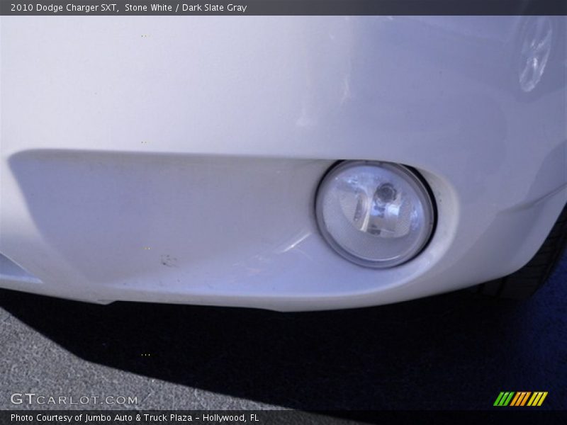 Stone White / Dark Slate Gray 2010 Dodge Charger SXT