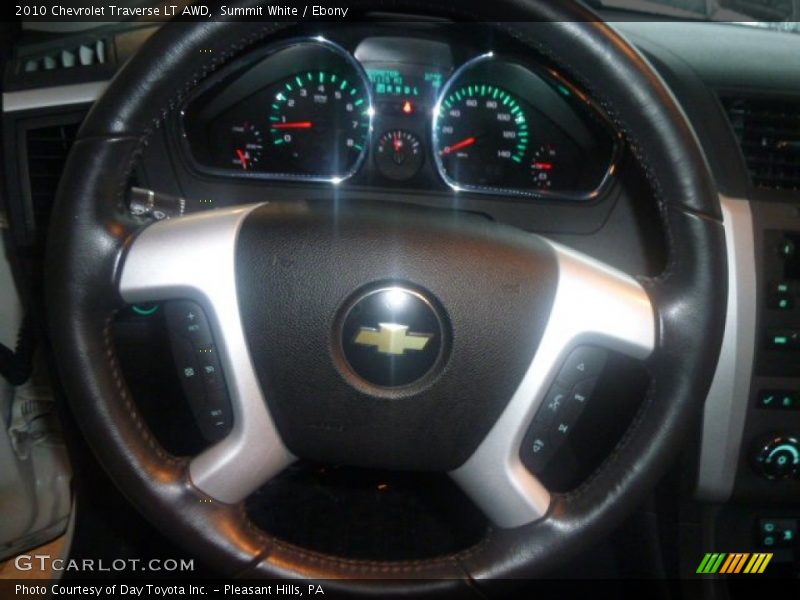 Summit White / Ebony 2010 Chevrolet Traverse LT AWD