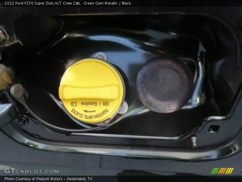 Green Gem Metallic / Black 2012 Ford F250 Super Duty XLT Crew Cab