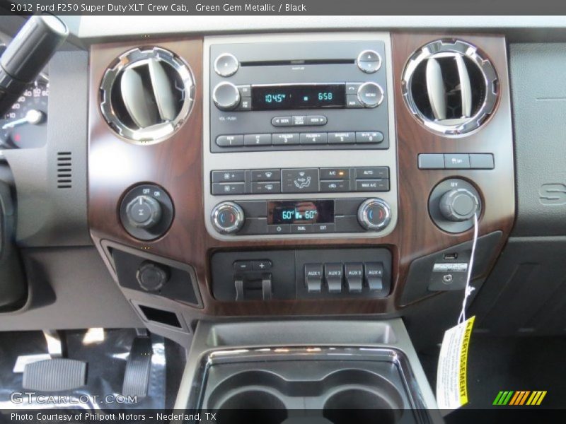 Controls of 2012 F250 Super Duty XLT Crew Cab