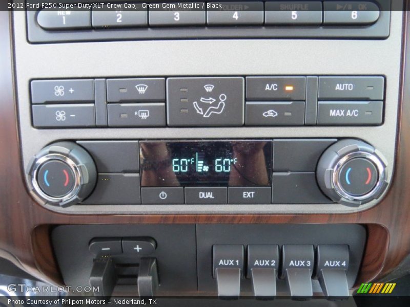 Controls of 2012 F250 Super Duty XLT Crew Cab