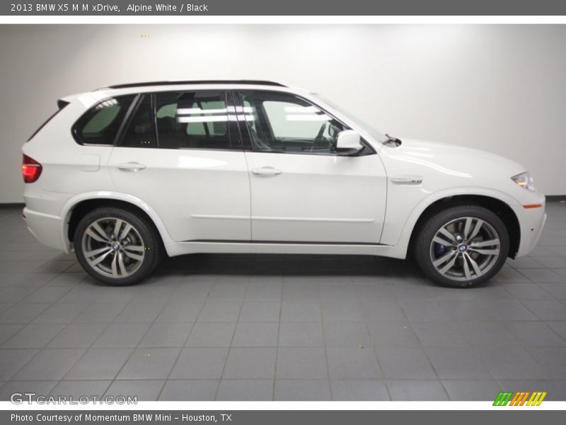 Alpine White / Black 2013 BMW X5 M M xDrive