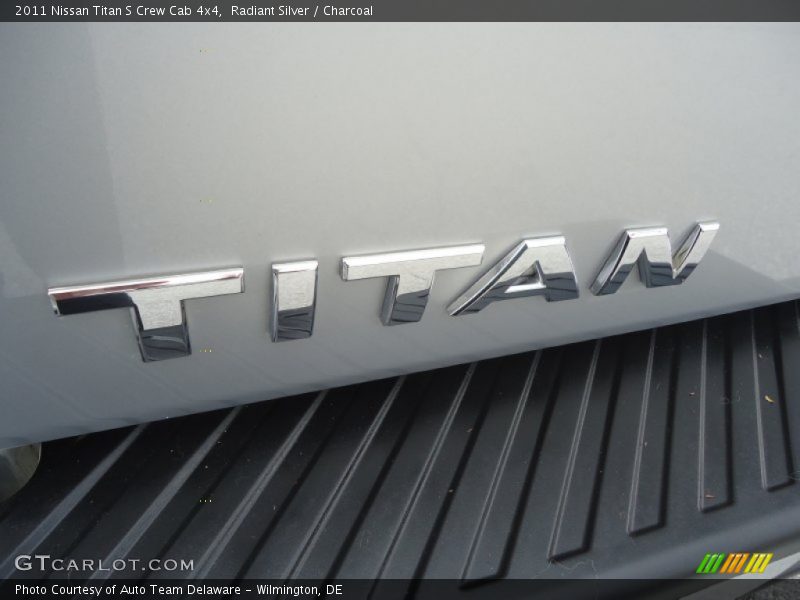 Radiant Silver / Charcoal 2011 Nissan Titan S Crew Cab 4x4