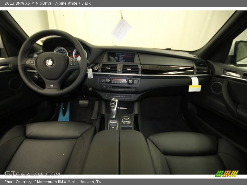 Alpine White / Black 2013 BMW X5 M M xDrive
