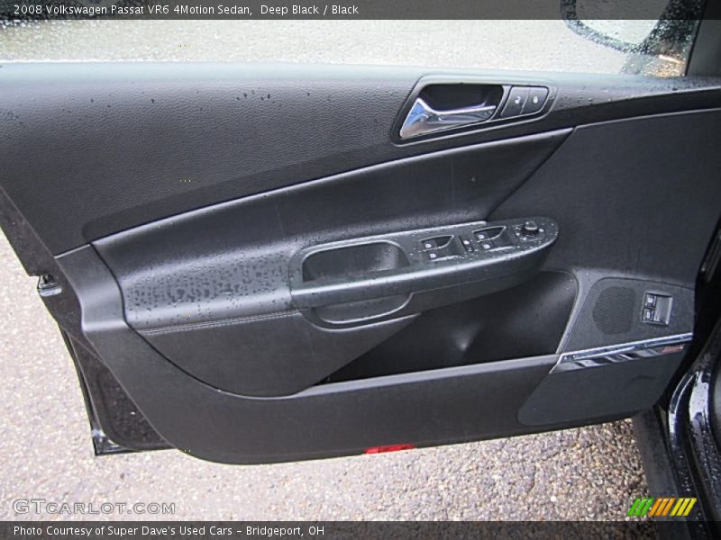 Door Panel of 2008 Passat VR6 4Motion Sedan