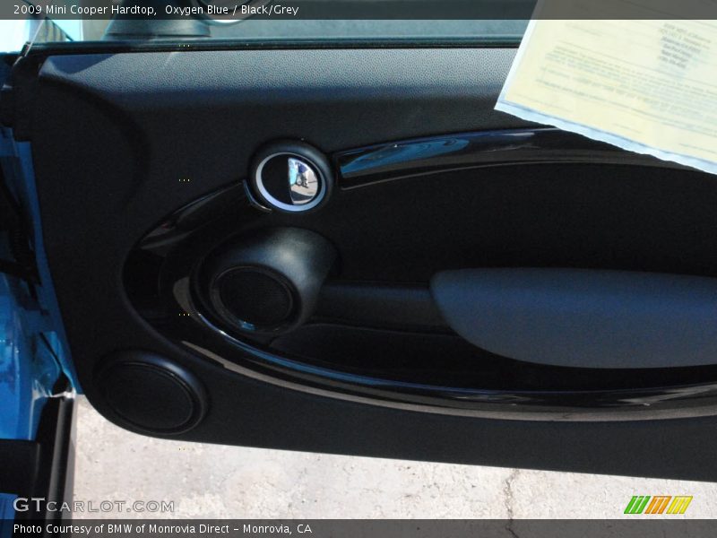 Oxygen Blue / Black/Grey 2009 Mini Cooper Hardtop