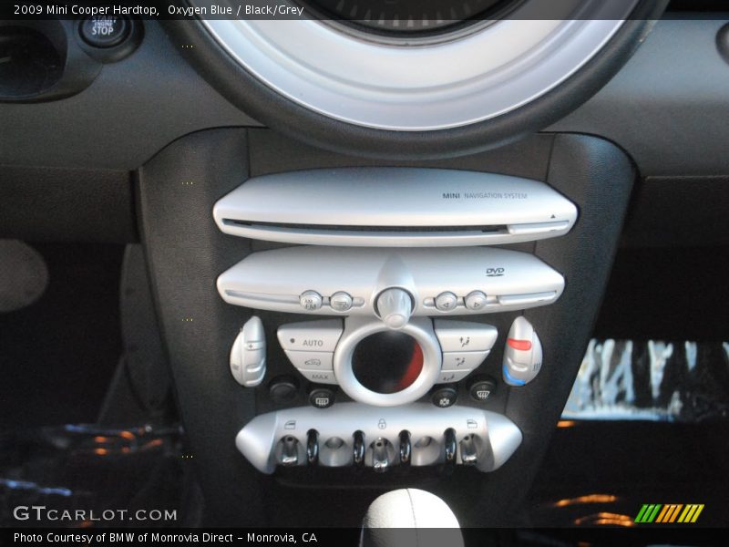 Oxygen Blue / Black/Grey 2009 Mini Cooper Hardtop
