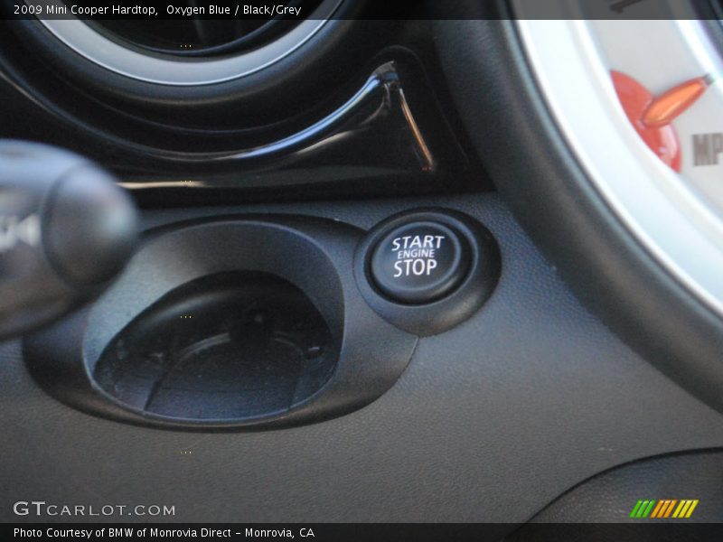 Oxygen Blue / Black/Grey 2009 Mini Cooper Hardtop