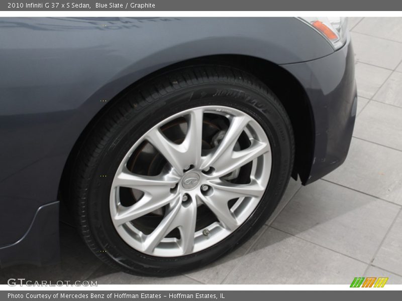  2010 G 37 x S Sedan Wheel