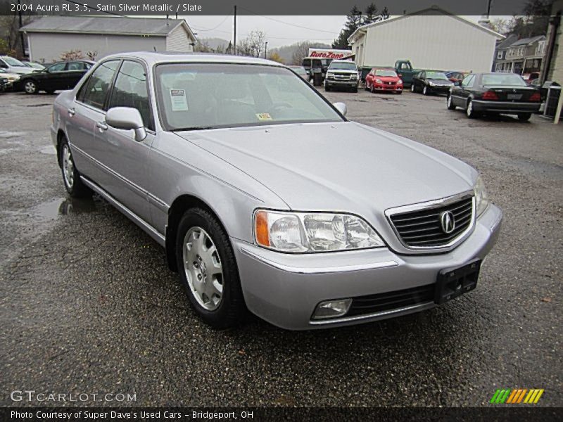 Front 3/4 View of 2004 RL 3.5