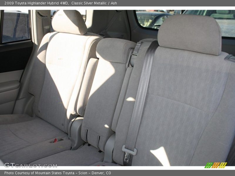 Classic Silver Metallic / Ash 2009 Toyota Highlander Hybrid 4WD