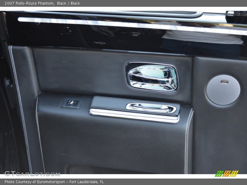 Black / Black 2007 Rolls-Royce Phantom