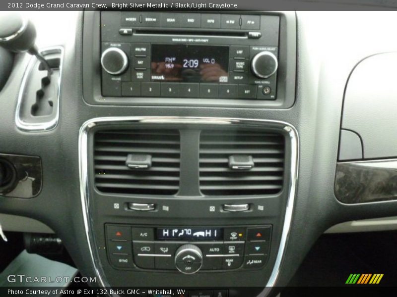 Bright Silver Metallic / Black/Light Graystone 2012 Dodge Grand Caravan Crew
