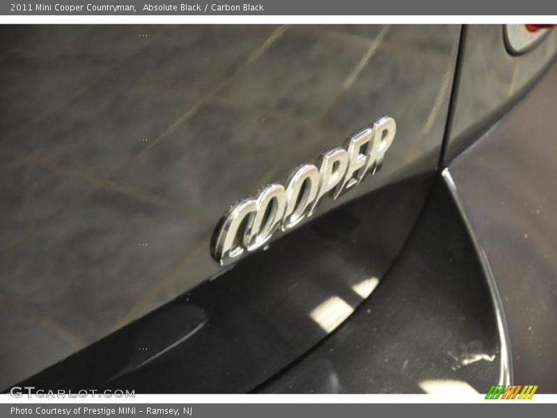 Absolute Black / Carbon Black 2011 Mini Cooper Countryman