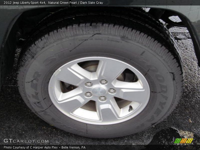 Natural Green Pearl / Dark Slate Gray 2012 Jeep Liberty Sport 4x4