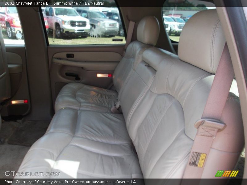 Summit White / Tan/Neutral 2002 Chevrolet Tahoe LT