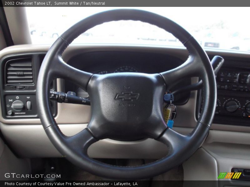 Summit White / Tan/Neutral 2002 Chevrolet Tahoe LT