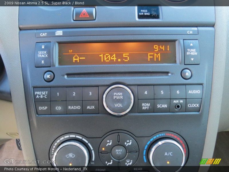Super Black / Blond 2009 Nissan Altima 2.5 SL