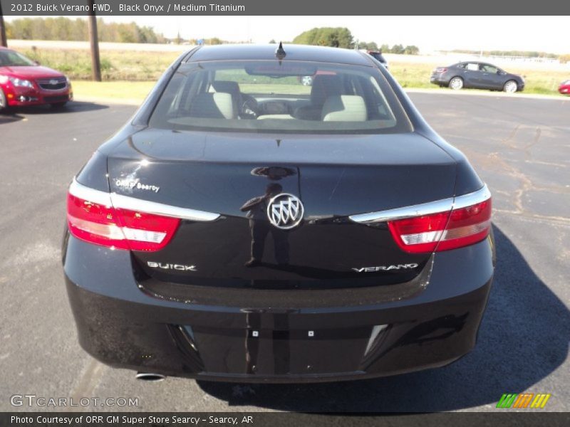 Black Onyx / Medium Titanium 2012 Buick Verano FWD
