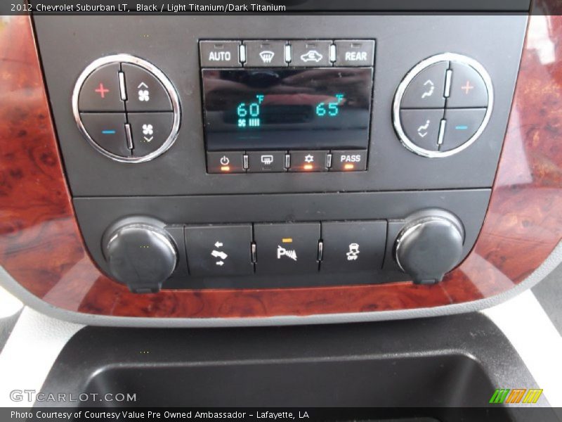 Black / Light Titanium/Dark Titanium 2012 Chevrolet Suburban LT