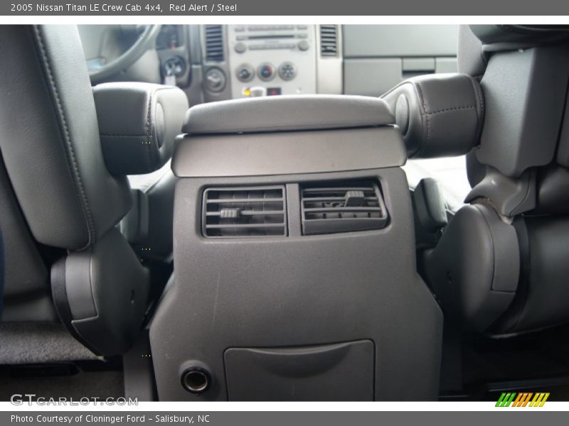Red Alert / Steel 2005 Nissan Titan LE Crew Cab 4x4