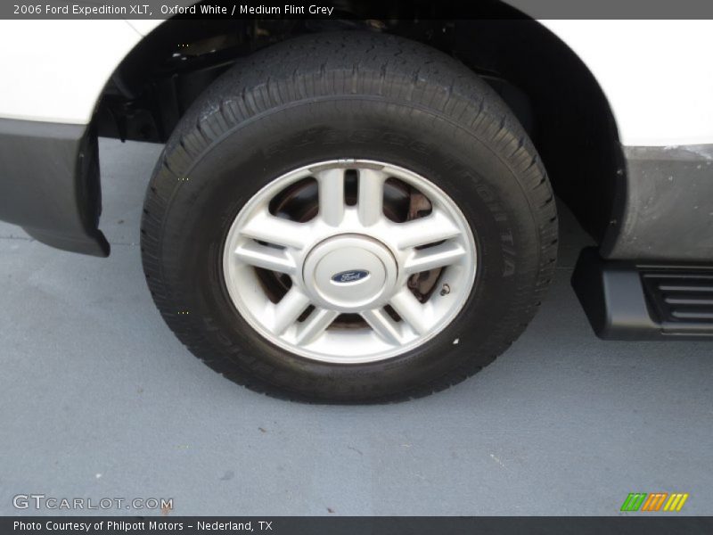 Oxford White / Medium Flint Grey 2006 Ford Expedition XLT