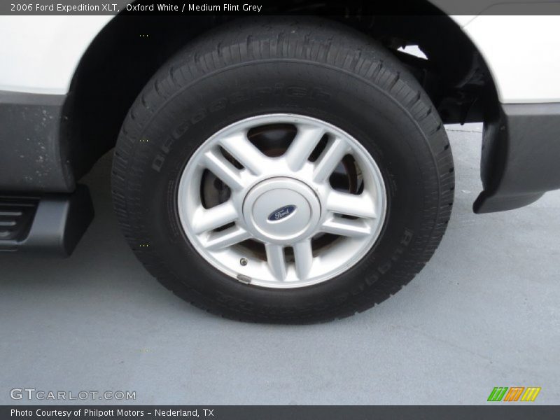 Oxford White / Medium Flint Grey 2006 Ford Expedition XLT