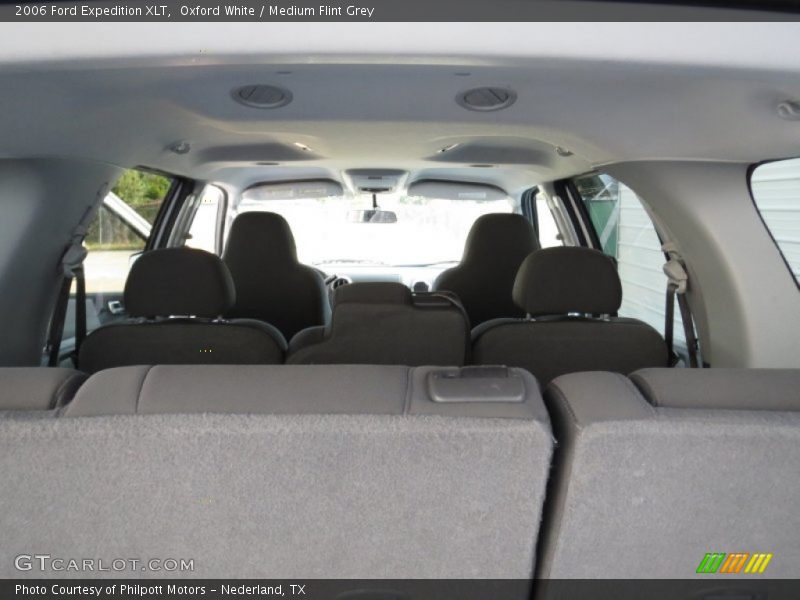 Oxford White / Medium Flint Grey 2006 Ford Expedition XLT
