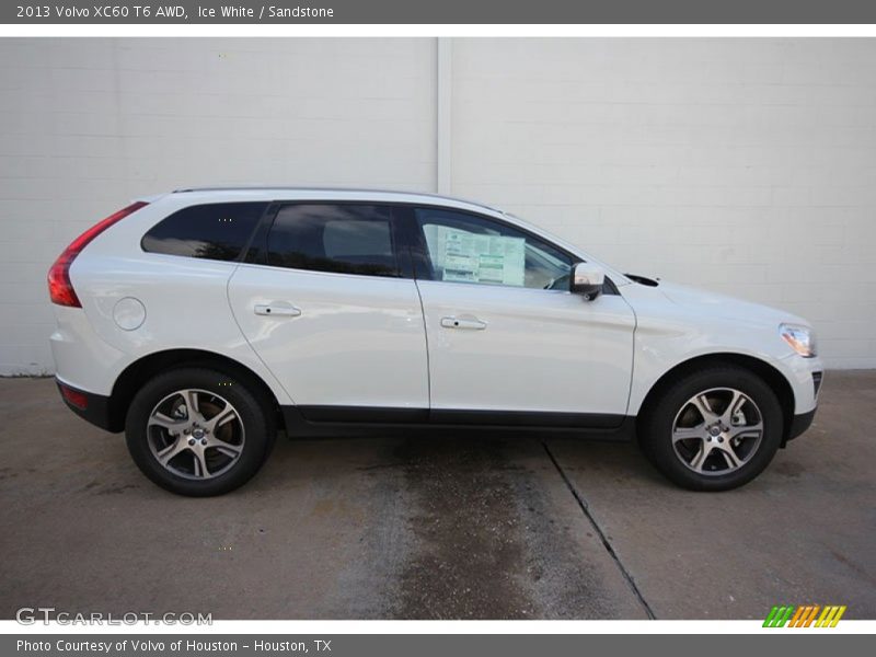 Ice White / Sandstone 2013 Volvo XC60 T6 AWD