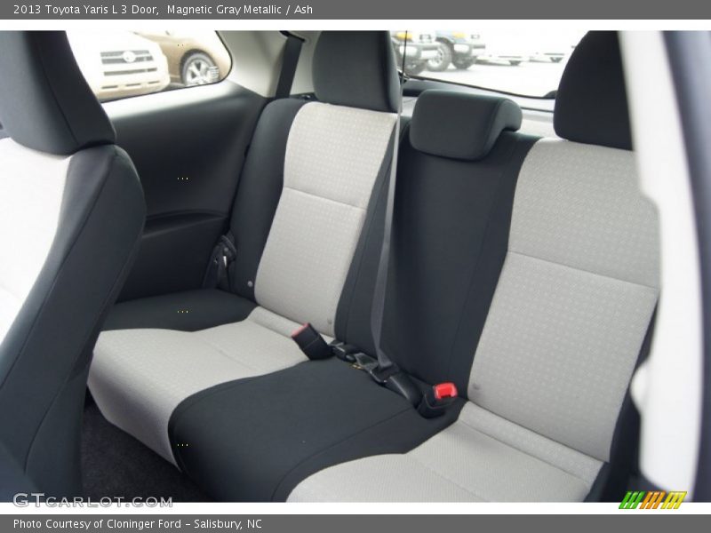 Magnetic Gray Metallic / Ash 2013 Toyota Yaris L 3 Door